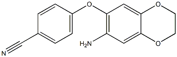 4-[(7-amino-2,3-dihydro-1,4-benzodioxin-6-yl)oxy]benzonitrile 化学構造式