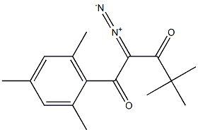 1-(2,4,6-Trimethylphenyl)-4,4-dimethyl-2-diazopentane-1,3-dione 结构式