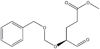 (S)-5-オキソ-4-[(フェニルメトキシ)メトキシ]ペンタン酸メチル 化学構造式