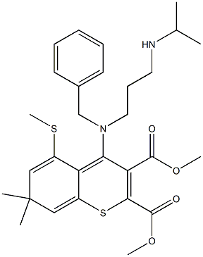 7,7-Dimethyl-5-(methylthio)-4-[benzyl[3-(isopropylamino)propyl]amino]-7H-1-benzothiopyran-2,3-dicarboxylic acid dimethyl ester Struktur
