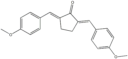2,5-di(4-methoxybenzylidene)cyclopentan-1-one 化学構造式