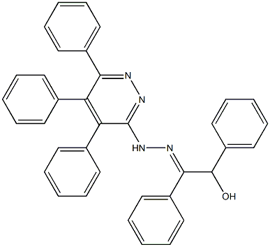 2-hydroxy-1,2-diphenylethan-1-one 1-(4,5,6-triphenylpyridazin-3-yl)hydrazone Struktur