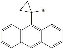 9-(1-ブロモシクロプロピル)アントラセン 化学構造式