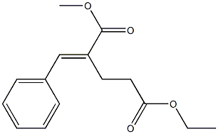 2-ベンジリデンペンタン二酸1-メチル5-エチル 化学構造式