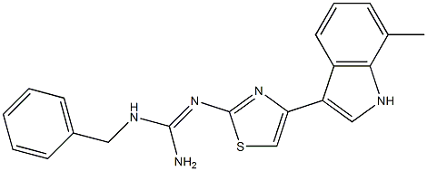 2-[[アミノ(ベンジルアミノ)メチレン]アミノ]-4-(7-メチル-1H-インドール-3-イル)チアゾール 化学構造式