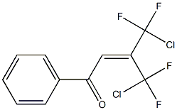 4-Chloro-4,4-difluoro-3-(chlorodifluoromethyl)-1-phenyl-2-buten-1-one Struktur