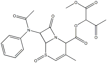 2-(1-メトキシカルボニル-2-オキソプロピルオキシカルボニル)-3-メチル-8-オキソ-7-(フェニルアセチルアミノ)-5-チア-1-アザビシクロ[4.2.0]オクタ-3-エン5-オキシド 化学構造式