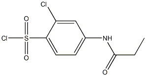  2-chloro-4-propanamidobenzene-1-sulfonyl chloride