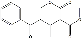 2-[4-オキソ-4-フェニルブタン-2-イル]マロン酸ジメチル 化学構造式