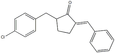 2-[(E)-ベンジリデン]-5-(4-クロロベンジル)シクロペンタン-1-オン 化学構造式