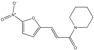 3-(5-nitro-2-furyl)-1-piperidinoprop-2-en-1-one 结构式