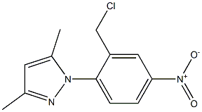 1-[2-(chloromethyl)-4-nitrophenyl]-3,5-dimethyl-1H-pyrazole 化学構造式