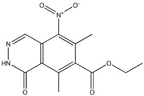 5-ニトロ-1,2-ジヒドロ-1-オキソ-6,8-ジメチルフタラジン-7-カルボン酸エチル 化学構造式