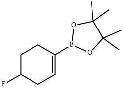 2-(4-fluorocyclohex-1-en-1-yl)-4,4,5,5-tetramethyl-1,3,2-dioxaborolane 化学構造式