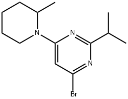4-Bromo-2-(iso-propyl)-6-(2-methylpiperidin-1-yl)-pyrimidine Struktur