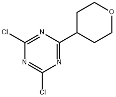 2,4-Dichloro-6-(oxan-4-yl)-1,3,5-triazine Structure