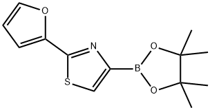 2-(furan-2-yl)-4-(4,4,5,5-tetramethyl-1,3,2-dioxaborolan-2-yl)thiazole 结构式