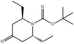 1-Piperidinecarboxylic acid, 2,6-diethyl-4-oxo-, 1,1-dimethylethyl ester, (2R,6R)- Struktur