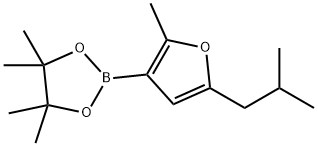 2-Methyl-5-(iso-butyl)furan-3-boronic acid pinacol ester 化学構造式