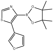 5-(3-Furyl)thiazole-4-boronic acid pinacol ester Structure