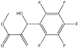 methyl 2-[hydroxy(2,3,4,5,6-pentafluorophenyl)methyl]prop-2-enoate Struktur