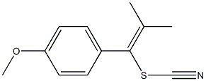 1-(4-メトキシフェニル)-2-メチル-1-プロペニルチオシアナート 化学構造式