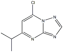 7-chloro-5-isopropyl[1,2,4]triazolo[1,5-a]pyrimidine Struktur