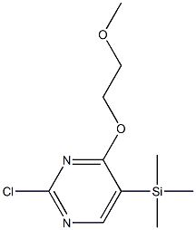 2-クロロ-4-(2-メトキシエトキシ)-5-(トリメチルシリル)ピリミジン 化学構造式