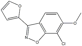 7-Chloro-6-methoxy-3-(2-furanyl)-1,2-benzisoxazole Struktur