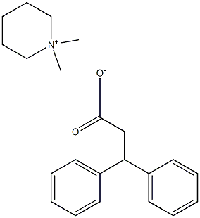 3,3-ジフェニルプロピオン酸1,1-ジメチルピペリジニウム-4-イル 化学構造式