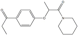 1-(piperidin-1-yl)-2-(4-propanoylphenoxy)propan-1-one 化学構造式