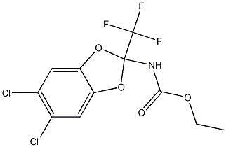 ethyl 5,6-dichloro-2-(trifluoromethyl)-1,3-benzodioxol-2-ylcarbamate Struktur
