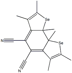 8a,8b-Dihydro-2,3,6,7,8a,8b-hexamethyl-1,8-diselena-as-indacene-4,5-dicarbonitrile 结构式