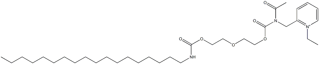 2-[N-アセチル-N-[2-[2-(オクタデシルカルバモイルオキシ)エトキシ]エトキシカルボニル]アミノメチル]-1-エチルピリジニウム 化学構造式