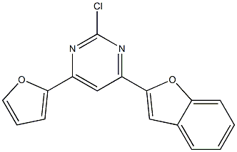 2-クロロ-4-(ベンゾフラン-2-イル)-6-(2-フラニル)ピリミジン 化学構造式