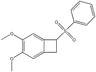 1,2-ジヒドロ-4,5-ジメトキシ-1-フェニルスルホニルベンゾシクロブテン 化学構造式