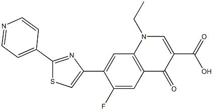 1,4-ジヒドロ-1-エチル-4-オキソ-6-フルオロ-7-[2-(4-ピリジル)チアゾール-4-イル]キノリン-3-カルボン酸 化学構造式