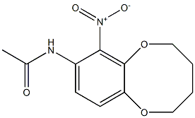 7-ニトロ-8-(アセチルアミノ)-2,3,4,5-テトラヒドロ-1,6-ベンゾジオキソシン 化学構造式