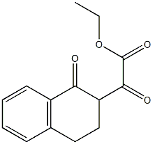 2-[(1-オキソ-1,2,3,4-テトラヒドロナフタレン)-2-イル]-2-オキソ酢酸エチル 化学構造式