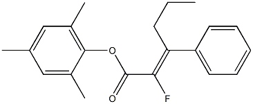 (Z)-2-フルオロ-3-フェニル-2-ヘキセン酸2,4,6-トリメチルフェニル 化学構造式