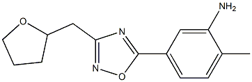 2-methyl-5-[3-(oxolan-2-ylmethyl)-1,2,4-oxadiazol-5-yl]aniline|