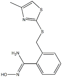 N'-hydroxy-2-{[(4-methyl-1,3-thiazol-2-yl)sulfanyl]methyl}benzene-1-carboximidamide 化学構造式