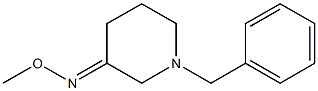 1-ベンジルピペリジン-3-オンO-メチルオキシム 化学構造式