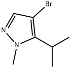 1H-Pyrazole, 4-bromo-1-methyl-5-(1-methylethyl)- 化学構造式