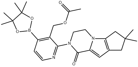 2H-Cyclopenta[4,5]pyrrolo[1,2-a]pyrazin-1(6H)-one, 2-[3-[(acetyloxy)methyl]-4-(4,4,5,5-tetramethyl-1,3,2-dioxaborolan-2-yl)-2-pyridinyl]-3,4,7,8-tetrahydro-7,7-dimethyl- 化学構造式