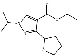 1H-Pyrazole-4-carboxylic acid, 1-(1-methylethyl)-3-(tetrahydro-2-furanyl)-, ethyl ester 化学構造式