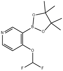 Pyridine, 4-(difluoromethoxy)-3-(4,4,5,5-tetramethyl-1,3,2-dioxaborolan-2-yl)- 化学構造式