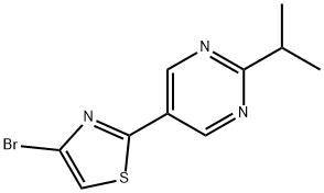 4-Bromo-2-(2-iso-propylpyrimidyl-5-yl)thiazole 化学構造式