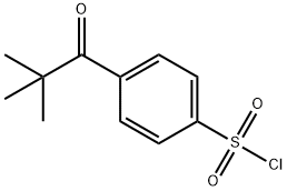 Benzenesulfonyl chloride, 4-(2,2-dimethyl-1-oxopropyl)- Struktur