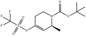 1(2H)-Pyridinecarboxylic acid, 5,6-dihydro-2-methyl-4-[[(trifluoromethyl)sulfonyl]oxy]-, 1,1-dimethylethyl ester, (2S)- Struktur
